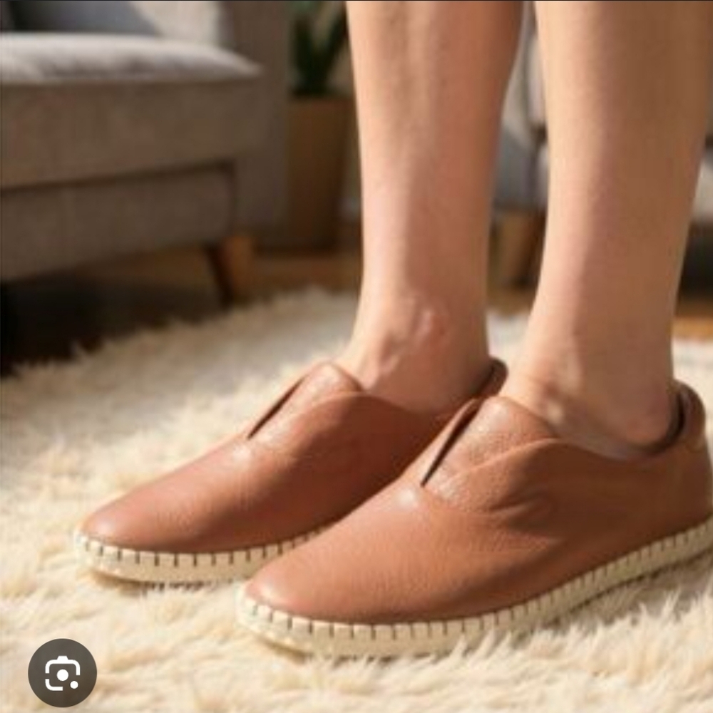 BRIOSO Sabino Leather Slip On Shoes